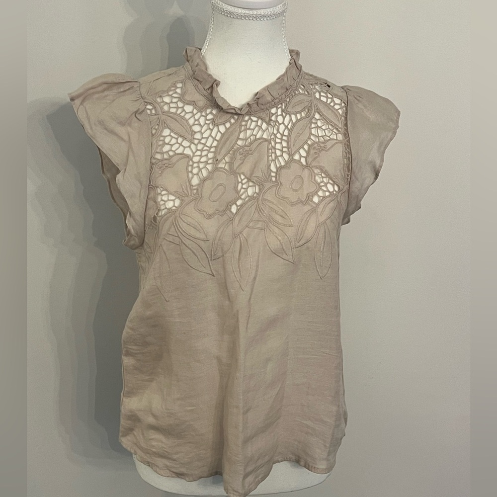 Ulla Johnson Lined Blouse. Tan NWT. Size 2. Beautiful Neckline.